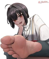 Rule 34 | 1other, absurdres, barefoot, black hair, black pants, blush, braid, brown eyes, crossed legs, fate/samurai remnant, fate (series), feet, flat chest, foot focus, footer@unyaaan, highres, jewelry, long hair, looking at viewer, necklace, open mouth, pants, yamato takeru (fate), shirt, sitting, smile, soles, solo, toes, white background, white shirt