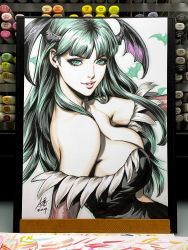 Rule 34 | 1girl, 2019, bare shoulders, breasts, cleavage, dated, green eyes, green hair, highres, large breasts, long hair, morrigan aensland, signature, stanley lau, tagme, traditional media, upper body