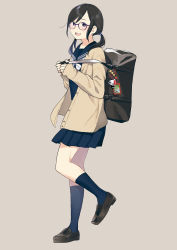 Rule 34 | 1girl, :d, bag, bag charm, black hair, blue sailor collar, blue shirt, blue socks, blush, bow, bowtie, brown background, brown footwear, cardigan, charm (object), from side, full body, glasses, highres, long sleeves, looking at viewer, low twintails, morifumi, open mouth, original, pleated skirt, purple eyes, round eyewear, sailor collar, school bag, school uniform, serafuku, shirt, shoes, shoulder bag, simple background, skirt, smile, socks, solo, standing, standing on one leg, twintails, white bow, white bowtie