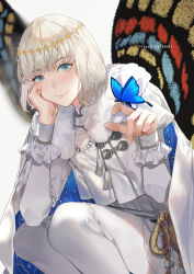 Rule 34 | 1boy, absurdres, blonde hair, blue eyes, butterfly wings, cape, crown, diamond hairband, fate/grand order, fate (series), fur-trimmed cape, fur trim, highres, insect wings, long hair, long sleeves, male focus, oberon (fate), shei99, smile, solo, wings