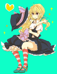 Rule 34 | 2girls, aged down, bad id, bad pixiv id, blonde hair, brown eyes, child, dual persona, female focus, green background, hat, heart, high heels, kirisame marisa, long hair, multiple girls, open mouth, ponytail, shima mei, shimana (cs-ts-az), shoes, socks, striped clothes, striped legwear, striped socks, sweatdrop, time paradox, touhou, witch, witch hat