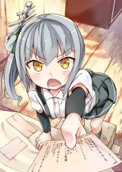Rule 34 | &gt;:o, 10s, 1girl, :o, arm warmers, blush, bow, dress shirt, grey hair, grey skirt, hair bow, hair ornament, kantai collection, kasumi (kancolle), leaning forward, letter, long hair, looking at viewer, open mouth, pleated skirt, shirt, shiyoo, short sleeves, side ponytail, skirt, solo, translation request, v-shaped eyebrows, yellow eyes