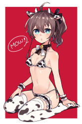 1girl ahoge alternate_costume animal_ears animal_print asymmetrical_hair bell bikini black_bikini black_bow black_bowtie black_ribbon black_thighhighs blue_eyes blush bow bowtie breasts brown_hair chinese_zodiac cleavage commentary cow_ears cow_horns cow_print hair_between_eyes hair_ribbon highres hololive horns looking_at_viewer medium_breasts medium_hair midriff natsuiro_matsuri navel neck_bell nitumaruta open_mouth print_bikini print_thighhighs red_background ribbon side-tie_bikini_bottom side_ponytail simple_background sitting solo speech_bubble stomach swimsuit symbol-only_commentary thighhighs thighs two-tone_bikini two-tone_legwear two-tone_neckwear virtual_youtuber wariza white_bikini white_bow white_bowtie white_thighhighs wrist_cuffs year_of_the_ox