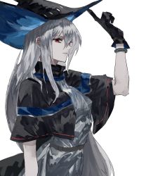 Rule 34 | 1girl, 7 xi, arknights, ascot, black capelet, black gloves, black hat, breasts, capelet, commentary, from side, gloves, grey ascot, grey shirt, hand up, hat, highres, index finger raised, infection monitor (arknights), long hair, looking at viewer, looking to the side, medium breasts, parted lips, red eyes, shirt, sideways glance, silver hair, simple background, skadi (arknights), smile, solo, upper body, white background