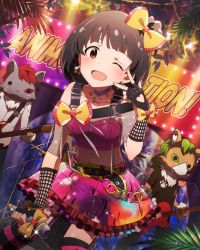 Rule 34 | 10s, 1girl, ;d, belt, bow, brown eyes, brown hair, collar, earrings, fingerless gloves, fishnet gloves, fishnets, gloves, hair bow, holding, idolmaster, idolmaster million live!, instrument, jewelry, leaning forward, looking at viewer, microphone, midriff, nakatani iku, navel, official art, one eye closed, open mouth, short hair, skirt, smile, solo focus, sparkle