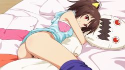 Rule 34 | 10s, 1girl, ass, bed, blush, bottomless, brown hair, censored, frame arms girl, gennai ao, highres, hou (hachiyou), no panties, pussy, red eyes, smile, solo