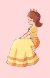 Rule 34 | 1girl, artist name, breasts, brooch, brown hair, closed mouth, crown, dress, earrings, eyelashes, closed eyes, flipped hair, flower earrings, from side, full body, highres, jewelry, lips, long dress, mario (series), medium hair, nintendo, orange dress, peach-odyssey, pink background, princess, princess daisy, puffy short sleeves, puffy sleeves, short sleeves, simple background, sitting, small breasts, smile, solo, super mario land, yellow dress