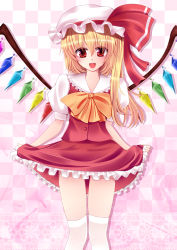 Rule 34 | 1girl, ascot, blonde hair, checkered background, curtsey, dress, embodiment of scarlet devil, female focus, flandre scarlet, fule, hat, hat ribbon, highres, red eyes, ribbon, side ponytail, smile, solo, thighhighs, touhou, white thighhighs, wings