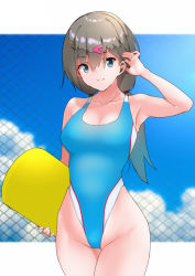 Rule 34 | 1girl, blue sky, blue one-piece swimsuit, breasts, c@rbon, chain-link fence, cleavage, cloud, collarbone, commentary request, competition swimsuit, cowboy shot, day, fence, green eyes, grey hair, hair ornament, hairclip, highleg, highleg swimsuit, kickboard, long hair, looking at viewer, medium breasts, one-piece swimsuit, original, sky, smile, solo, swimsuit
