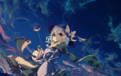 Rule 34 | 1girl, from below, green eyes, highres, holding, holding lantern, komeiji koishi, lantern, light smile, long sleeves, looking to the side, night, night sky, parted lips, petticoat, scarf, short hair, silver hair, sky, solo, tami (joemanyodw), third eye, touhou, twilight, winter clothes