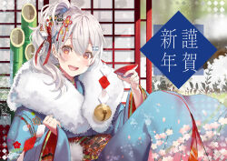 1girl :d bamboo bell blue_kimono blush commentary_request floral_print floral_print_kimono fur-trimmed_kimono fur_trim hair_ornament hairclip hakuchuumu_no_aojashin hand_up happy_new_year holding indoors japanese_clothes kimono looking_at_viewer new_year official_art open_mouth print_kimono red_eyes shimofuri smile solo teeth translation_request upper_teeth_only white_hair wide_sleeves x_hair_ornament yonagi_(hakuchuumu_no_aojashin)