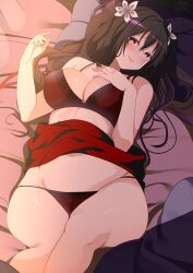 1girl absurdres azur_lane black_hair bra breasts closed_mouth crossed_bangs flower fubuki_(senran_kagura) groin hair_flower hair_ornament highres lace lace-trimmed_bra lace-trimmed_panties lace_trim large_breasts lingerie long_hair looking_at_viewer navel on_bed origami_aya panties pillow red_bra red_panties senran_kagura smile solo stomach underwear white_flower