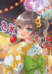 Rule 34 | 1girl, ahoge, aqua eyes, back bow, bow, brown hair, candy apple, cat hair ornament, fireworks, fish, floral print, flower, food, food stand, from behind, goldfish, green bow, hair between eyes, hair flower, hair ornament, hand fan, highres, holding, holding food, hololive, japanese clothes, kimono, kotone neruneru, lantern, looking at viewer, looking back, medium hair, natsuiro matsuri, night, night sky, open mouth, outdoors, paper fan, paper lantern, round teeth, side ponytail, sky, smile, solo, summer festival, sunflower, sunflower hair ornament, teeth, uchiwa, upper body, virtual youtuber, wavy hair, yellow kimono, yukata