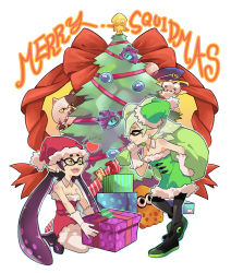 Rule 34 | 2girls, box, breasts, callie (splatoon), candy, candy cane, cap&#039;n cuttlefish, cat, christmas, christmas tree, cleavage, cousins, detached collar, english text, food, gift, gift box, gloves, gomipomi, hat, inkling, inkling player character, judd (splatoon), marie (splatoon), merry christmas, multiple girls, nintendo, open mouth, pointy ears, santa costume, santa hat, seiza, simple background, sitting, smile, splatoon (series), splatoon 1, squid, tentacle hair, tree, white background
