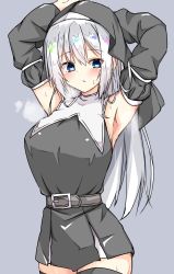 Rule 34 | 1girl, arms up, blue eyes, blush, character request, copyright request, dot nose, grey hair, highres, raion (inoueraion), simple background, solo, tagme