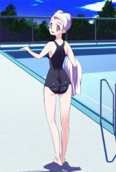 Rule 34 | 1girl, ass, back, bad id, bad pixiv id, barefoot, black one-piece swimsuit, brown eyes, chain-link fence, cloud, day, fence, from behind, looking at viewer, looking back, one-piece swimsuit, outdoors, pool, pool ladder, poolside, school swimsuit, shadow, smile, solo, swim cap, swimsuit, tensugi takashi, towel, wet