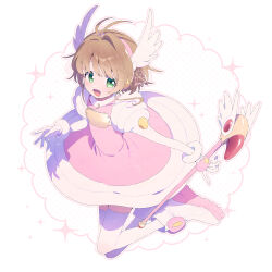 1girl antenna_hair blush brown_hair cardcaptor_sakura commentary_request dress full_body gloves green_eyes highres holding holding_wand kinomoto_sakura looking_at_viewer magical_girl open_mouth paru_rari pink_dress short_hair simple_background smile solo twitter_username wand watermark watermark_grid white_background white_gloves wings