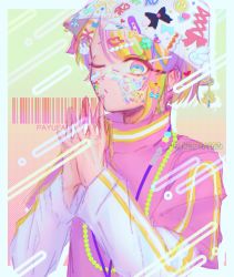 Rule 34 | 1boy, blonde hair, blue eyes, bucket hat, decora, green eyes, green hair, hat, highres, jacket, long sleeves, looking at viewer, male focus, misuji kantaro, multicolored eyes, multicolored hair, orange hair, own hands together, paradox live, payufait, pink eyes, pink hair, solo, sticker, sticker on face