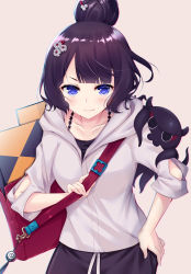 Rule 34 | 1girl, bag, black hair, blue eyes, casual, chromatic aberration, closed mouth, collarbone, commentary request, fate/grand order, fate (series), hair bun, hair ornament, hand on own hip, highres, hood, hood down, katsushika hokusai (fate), katsushika hokusai (traveling outfit) (fate), ko yu, looking at viewer, octopus, official alternate costume, short hair, simple background, single hair bun, sketchbook, smile, solo