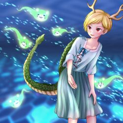 Rule 34 | 1girl, antlers, blonde hair, blue shirt, dragon girl, dragon horns, dragon tail, fur-tipped tail, green scales, highres, horns, kicchou yachie, kyabekko, otter, otter spirit (touhou), red eyes, shirt, short hair, smile, solo, square neckline, tail, touhou, turtle shell, yellow horns
