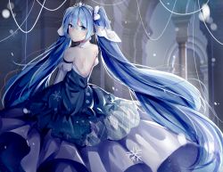 Rule 34 | 1girl, backless dress, backless outfit, bad id, bad pixiv id, blue dress, blue eyes, choker, detached sleeves, dress, hair between eyes, hatsune miku, highres, indoors, long dress, long hair, looking at viewer, looking back, qingning, sleeveless, sleeveless dress, smile, snowflakes, solo, standing, very long hair, vocaloid, yuki miku