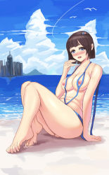 Rule 34 | 1girl, barefoot, beach, blue eyes, blush, breasts, brown hair, feet, full body, highres, looking at viewer, mei (overwatch), nipples, nude, open mouth, orchid candy, overwatch, overwatch 1, pussy, short hair, sitting, solo, toes, uncensored, water