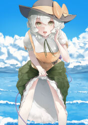Rule 34 | 1girl, adapted costume, bare legs, beach, bent over, black hat, blue sky, bow, clothes lift, cloud, cloudy sky, cumulonimbus cloud, day, feet out of frame, green ribbon, hair between eyes, hat, hat bow, highres, horizon, komeiji koishi, lake, legs apart, lifting own clothes, light green hair, looking at viewer, mountain, ocean, open mouth, outdoors, petticoat, puffy short sleeves, puffy sleeves, ribbon, short hair, short sleeves, shshs budai, skirt, skirt hold, skirt lift, sky, smile, solo, teeth, touhou, upper teeth only, wading, water, waves, yellow bow