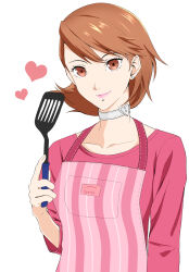 Rule 34 | 1girl, apron, brown eyes, brown hair, choker, closed mouth, collarbone, commentary request, daisysan, earrings, heart, heart choker, highres, holding, holding spatula, jewelry, lips, official alternate costume, pearl earrings, persona, persona 3, persona 3 reload, pink apron, pink lips, pink shirt, shirt, short hair, simple background, smile, solo, spatula, stud earrings, swept bangs, takeba yukari, upper body, white background, white choker