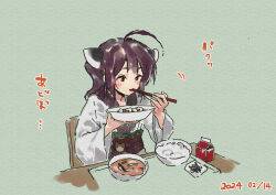 Rule 34 | 1girl, ahoge, blush, bowl, brown eyes, brown hair, chopsticks, dated, eating, food, food request, green background, headgear, holding, holding bowl, holding chopsticks, japanese clothes, kimono, lamb (hitsujiniku), long sleeves, obi, rice, sash, simple background, solo, table, touhoku kiritan, translation request, twintails, upper body, voiceroid, white kimono, wide sleeves