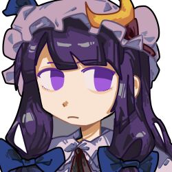 1girl blue_bow blunt_bangs bow chinese_commentary closed_mouth commentary_request crescent crescent_hat_ornament expressionless grey_background hair_bow hat hat_ornament highres looking_at_viewer mob_cap patchouli_knowledge purple_eyes purple_hair shiri_fusang simple_background solo touhou upper_body