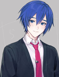 Rule 34 | 1boy, blue eyes, blue hair, blush, buttons, closed mouth, dark blue hair, grey background, hair between eyes, highres, jacket, kaito (vocaloid), leo/need (project sekai), leo/need kaito, male focus, necktie, pink necktie, project sekai, ra okiba, sailor collar, shirt, short hair, simple background, smile, solo, star (symbol), tie clip, upper body, vocaloid, white shirt