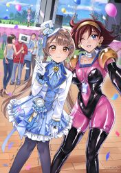 Rule 34 | 3girls, 5boys, absurdres, animegao, balloon, black bodysuit, blue eyes, bodysuit, bodysuit under clothes, brown eyes, brown hair, confetti, cosplay, crossdressing, crowd, denim, dress, earrings, elisabetlis, g gundam, gloves, gundam, hairband, hat, highres, id card, jewelry, kigurumi, latex, latex bodysuit, long hair, looking at viewer, love live!, mask, minami kotori, minami kotori (cosplay), mini hat, mini top hat, mobile trace suit, multiple boys, multiple girls, one eye closed, original, outdoors, pantyhose, pink bodysuit, rain mikamura, rain mikamura (cosplay), remote control vibrator, sex toy, shiny clothes, short hair, sign, stage, top hat, trembling, two-tone bodysuit, v, vibrator, white dress, white gloves