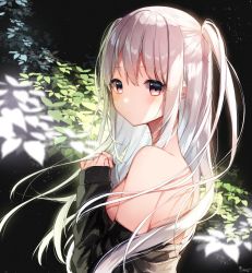 Rule 34 | 1girl, absurdres, bare shoulders, black background, black shirt, breasts, from side, highres, leaf, long hair, looking at viewer, looking to the side, medium breasts, off shoulder, original, pink eyes, sakuyunomi, shirt, silver hair, sleeves past wrists, solo, twintails, upper body