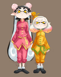 Rule 34 | + +, 2girls, alternate costume, arms at sides, bad id, bad tumblr id, black hair, blush, brown background, callie (splatoon), chinese clothes, closed mouth, double bun, eyebrows, full body, hair bun, hair ornament, inkling, jacket, long hair, long sleeves, looking at viewer, m10shangrila, mole, mole under eye, mole under mouth, multiple girls, nintendo, pants, pearl (splatoon), pointy ears, short eyebrows, short hair, simple background, sketch, smile, splatoon (series), splatoon 2, standing, tentacle hair, twintails, very long hair, white hair, yellow eyes, yuta agc
