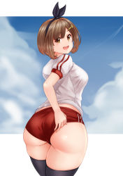 Rule 34 | 1girl, absurdres, ass, atelier (series), atelier ryza, blue sky, blush, breasts, brown eyes, brown hair, buruma, cameltoe, djloops, fang, from behind, hair ornament, hair ribbon, hairclip, highres, huge ass, large breasts, looking at viewer, looking back, open mouth, reisalin stout, ribbon, shiny skin, shirt, short hair, sideboob, sky, smile, solo, thick thighs, thighhighs, thighs, wide hips