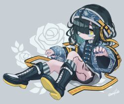 Rule 34 | 1girl, :3, artist name, black footwear, black hair, blue hair, blue nails, boots, breasts, closed mouth, colored inner hair, commentary request, commission, full body, grey background, highres, indie virtual youtuber, knees up, long bangs, long sleeves, looking at viewer, medium hair, multicolored hair, nail polish, nanatsuta, shoelaces, signature, sitting, skeb commission, sleeves past wrists, small breasts, solo, twitter username, two-tone hair, yellow eyes, yosumi (vtuber)