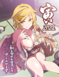 Rule 34 | 1girl, 2022, alternate costume, alternate hair color, alternate hairstyle, bishamonten&#039;s pagoda, blonde hair, bottle, breasts, chinese zodiac, cleavage, floral print, hair ornament, hairclip, highres, holding, indoors, japanese clothes, kanji, kimono, large breasts, long sleeves, looking to the side, obi, off shoulder, otoufu (wddkq314band), pink kimono, purple sash, sake bottle, sash, shiny skin, shippou (pattern), sidelighting, sliding doors, smile, solo, tatami, thighs, toramaru shou, touhou, translation request, tray, wide sleeves, year of the tiger