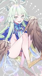 1388chan 1girl ahoge bird_legs blush bow breasts fate/grand_order fate_(series) feathered_wings feathers harpy highres jewelry large_breasts long_hair looking_at_viewer louhi_(fate) louhi_(third_ascension)_(fate) monster_girl necklace open_mouth sharp_teeth sidelocks smile solo teeth thighs white_eyes white_hair winged_arms wings