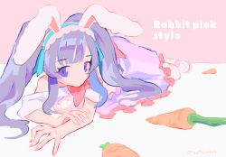 Rule 34 | 1girl, absurdres, animal ears, blunt bangs, carrot, closed mouth, commentary request, dress, grey hair, hairband, hand on own arm, highres, idolmaster, idolmaster shiny colors, long hair, looking at viewer, lying, noniha, on side, pink background, purple eyes, rabbit ears, solo, twintails, white dress, white hairband, yukoku kiriko