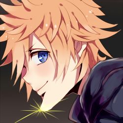 Rule 34 | 1boy, black coat (kingdom hearts), blonde hair, blue eyes, blush, brown background, close-up, disney, glint, inazume-panko, kingdom hearts, looking at viewer, lowres, male focus, roxas, simple background, solo, sparkle, spiked hair, square enix, upper body