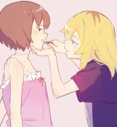 Rule 34 | 2girls, applying makeup, black shirt, blonde hair, blue eyes, blush, brown hair, camisole, commentary, cosmetics, detached sleeves, from side, hashtag-only commentary, highres, kouzuki mahiru, lipstick tube, looking at another, multicolored hair, multiple girls, open mouth, pink camisole, profile, purple background, red eyes, roots (hair), shirt, short hair, short sleeves, simple background, upper body, yamanouchi kano, yang miemie benti, yoru no kurage wa oyogenai, yuri