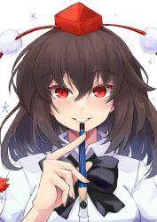 Rule 34 | 1girl, black bow, black bowtie, black hair, bow, bowtie, collared shirt, hat, holding, holding pencil, looking at viewer, pencil, pom pom (clothes), red eyes, red hat, shameimaru aya, shirt, short hair, simple background, smile, solo, tokin hat, touhou, upper body, white background, white shirt, yuuka (a0240765)