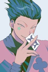 Rule 34 | 1boy, blue hair, facepaint, facial mark, highres, hisoka morow, holding, hunter x hunter, jester, looking at viewer, male focus, playing card theme, ryuryu (ryuryu 09), short hair, slit pupils, smile, solo, spiked hair, upper body, yellow eyes