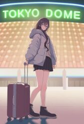 Rule 34 | 1girl, alternate costume, bare legs, black skirt, blue eyes, blurry, blurry background, blush, brown hair, casual, down jacket, full body, hair ornament, hair over shoulder, hair scrunchie, highres, holding, holding suitcase, hood, hooded jacket, ichinose shiki, idolmaster, idolmaster cinderella girls, jacket, long hair, looking at viewer, outdoors, pleated skirt, rbck, rolling suitcase, scrunchie, shoes, skirt, smile, sneakers, solo, suitcase, tokyo dome, twitter username, very long hair, white jacket