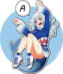 Rule 34 | 1girl, a (phrase), absurdres, ass, blue background, blue eyes, blue footwear, blue hair, blue socks, blush, breasts, full body, gawr gura, highres, hololive, hololive english, hood, hoodie, legs, long hair, long sleeves, looking at viewer, monster girl, multicolored hair, oppaihobby, sharp teeth, smile, socks, solo, speech bubble, tail, teeth, transparent background, two-tone hair, virtual youtuber