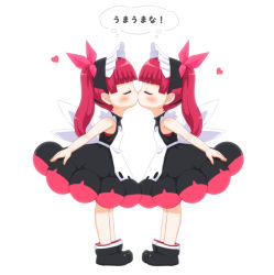 Rule 34 | 2girls, ankle boots, apron, bare arms, bebeneko, black dress, black footwear, blunt bangs, blush, bonnet, boots, clone, closed eyes, commentary request, dress, eyelashes, facing another, from side, full body, hair ribbon, heart, hime cut, kemurikusa, kiss, multiple girls, ponytail, red hair, ribbon, rina (kemurikusa), shared thought bubble, short hair, simple background, sleeveless, sleeveless dress, standing, symmetry, thought bubble, translation request, white background