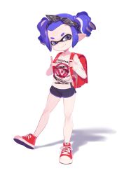 Rule 34 | 1girl, absurdres, backpack, bag, blue eyes, blue hair, bow, child, collarbone, domino mask, female focus, flat chest, full body, hairband, highres, huge filesize, inkling player character, lolicom, looking at viewer, mask, monster girl, nintendo, pointy ears, randoseru, shirt, shoes, short shorts, short twintails, shorts, simple background, smile, sneakers, solo, splatoon (series), splatoon 2, tentacle hair, thighs, twintails