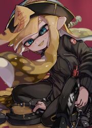 Rule 34 | 1boy, black jacket, black leggings, blonde hair, blue eyes, commentary request, dual wielding, earrings, fang, gun, hat, highres, holding, holding gun, holding weapon, inkling, inkling boy, inkling player character, jacket, jewelry, leggings, long hair, male focus, nintendo, ofuda, open mouth, paint, pointy ears, qingdai guanmao, red background, simple background, skin fang, smile, solo, splat dualies (splatoon), splatoon (series), splatoon 2, sweat, tentacle hair, thick eyebrows, weapon, yksb inc6, zipper