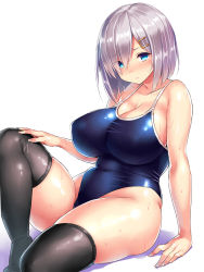 Rule 34 | 10s, 1girl, black thighhighs, blue eyes, blush, breasts, cleavage, competition school swimsuit, hair ornament, hair over one eye, hairclip, hamakaze (kancolle), highres, huge breasts, kantai collection, looking at viewer, one-piece swimsuit, school swimsuit, short hair, silver hair, simple background, solo, swimsuit, thighhighs, thighs, tsukumiya amane, white background
