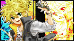 Rule 34 | 1boy, alternate costume, blonde hair, bracelet, etsuo (len1827), green eyes, highres, jewelry, kagamine len, male focus, microphone, musical note, nail polish, necklace, open mouth, popped collar, shirt, solo, t-shirt, vest, vocaloid, zipper